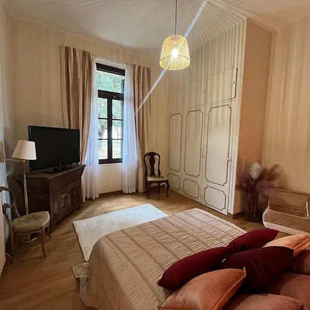 Rdc Maison De Maitre Pour 6 Personnes Avec Piscine Et Jacuzzi Bastia (Corsica)