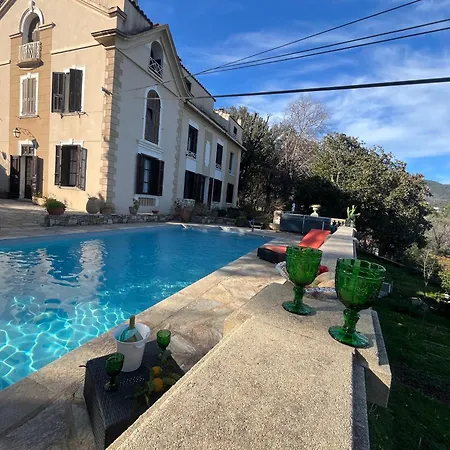 Rdc Maison De Maitre Pour 6 Personnes Avec Piscine Et Jacuzzi Apartment
