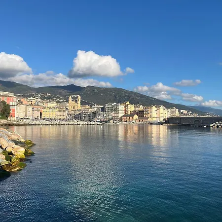 Lägenhet Rdc Maison De Maitre Pour 6 Personnes Avec Piscine Et Jacuzzi Bastia (Corsica)