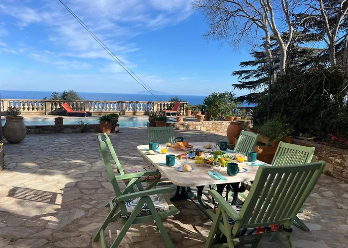 Rdc Maison De Maitre Pour 6 Personnes Avec Piscine Et Jacuzzi