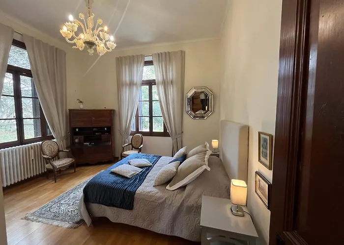 Apartmán Rdc Maison De Maitre Pour 6 Personnes Avec Piscine Et Jacuzzi