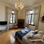Rdc Maison De Maitre Pour 6 Personnes Avec Piscine Et Jacuzzi *