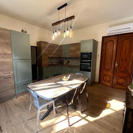 Apartment Rdc Maison De Maitre Pour 6 Personnes Avec Piscine Et Jacuzzi