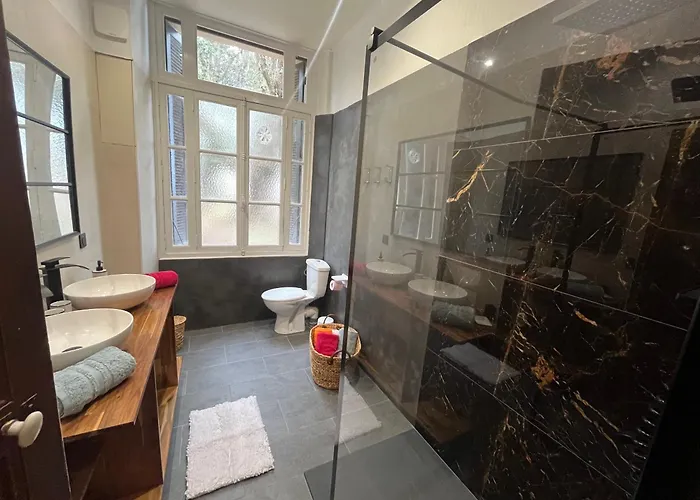 Rdc Maison De Maitre Pour 6 Personnes Avec Piscine Et Jacuzzi Appartamento Bastia (Corsica)